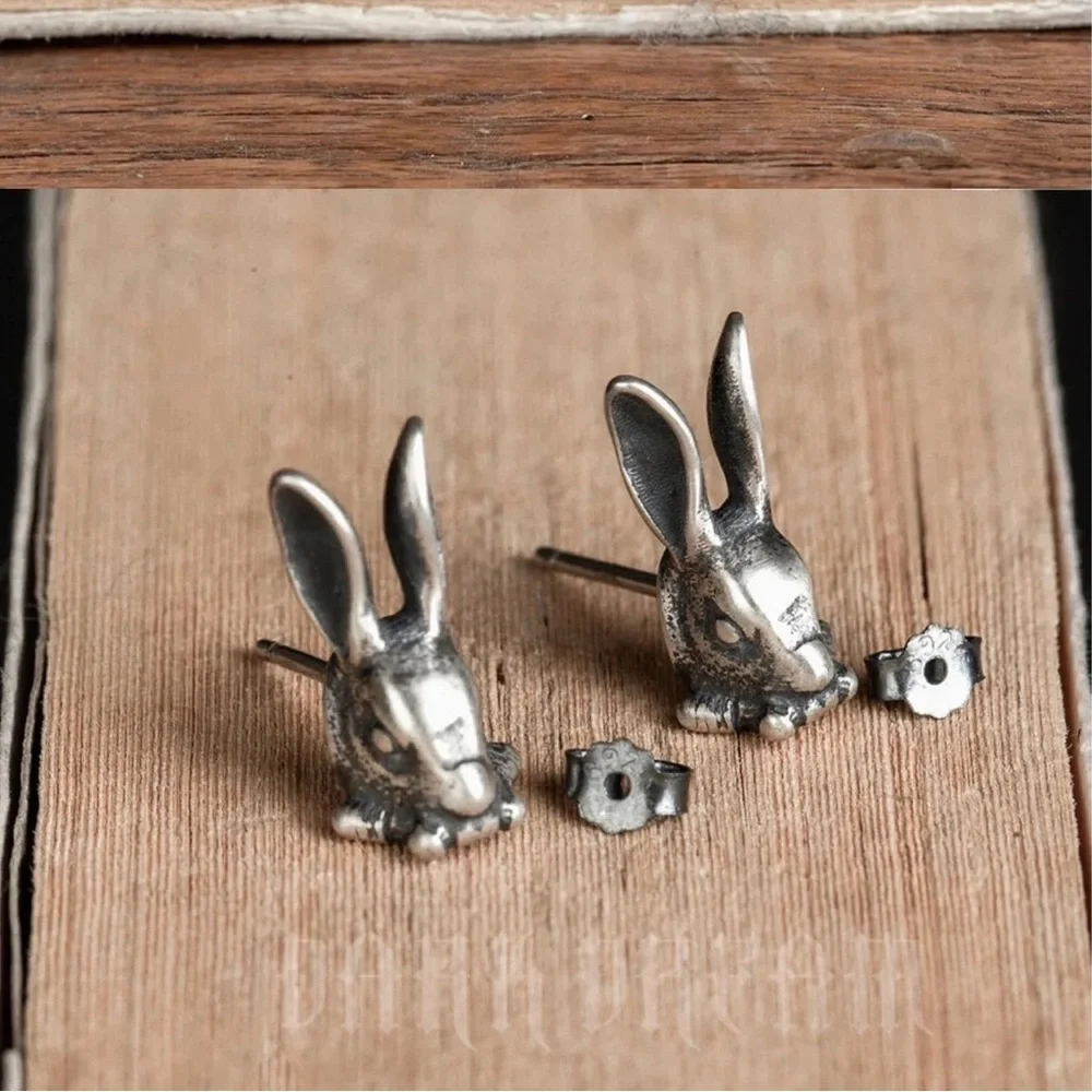 Single Accent S925 Sterling Silver Retro Punk Rabbit Stud Earring